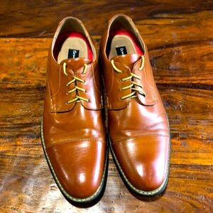 Selling a pair of occasionally worn dress shoes.
